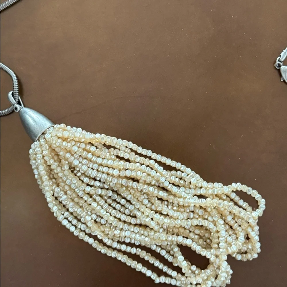 Sarah Pacini Cream Pearl Tassel Necklace EUC